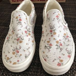 Women’s Floral Vans